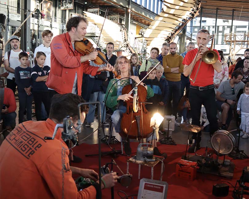 WEEK-END MUSIC'HALLE