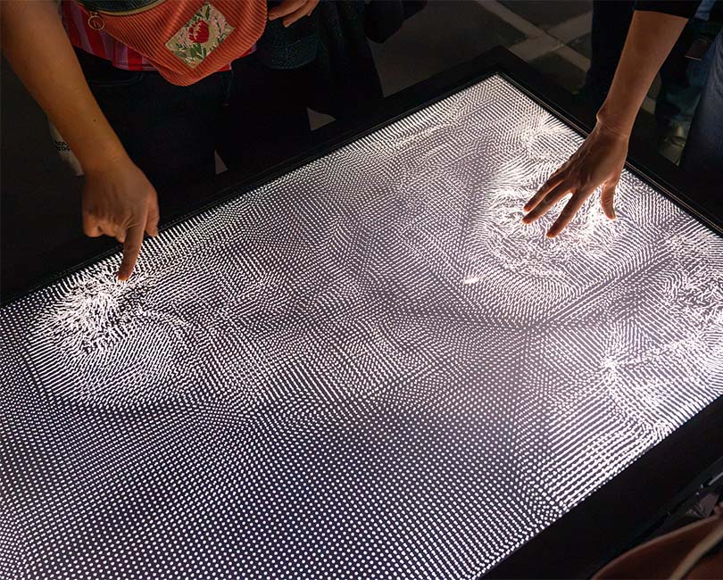 EXPÉRIENCE IMMERSIVE : XYZT, LES PAYSAGES ABSTRAITS