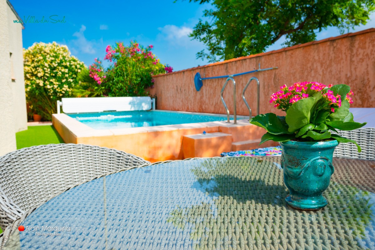 LOCATION VILLA FRONTIGNAN AVEC PISCINE PRIVÉE, PROCHE PLAGES POUR 6 PERSONNES