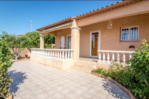 LA VILLA PASSIFLORE ME 115 À MEZE 6 PERSONNES