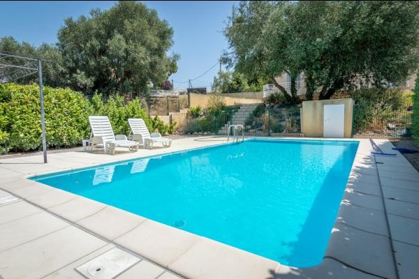 LA VILLA DU CLAP -BO 075 À BOUZIGUES - 10 PERSONNES