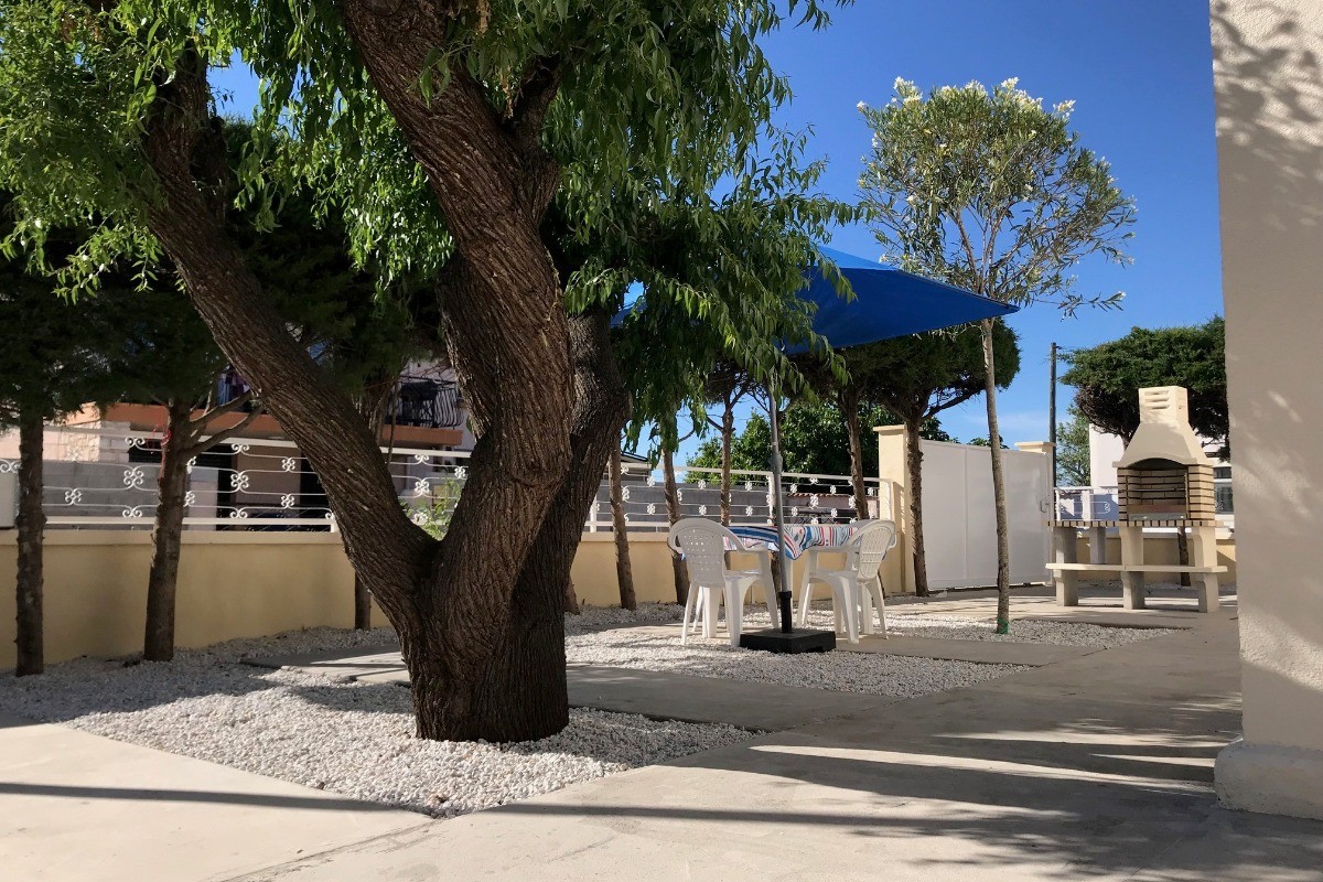 BEAUSOLEIL T3 AMANDIERS CLIM GRAND JARDIN 6PERS PROCHE MER DISPO TOUTE L'ANNÉE