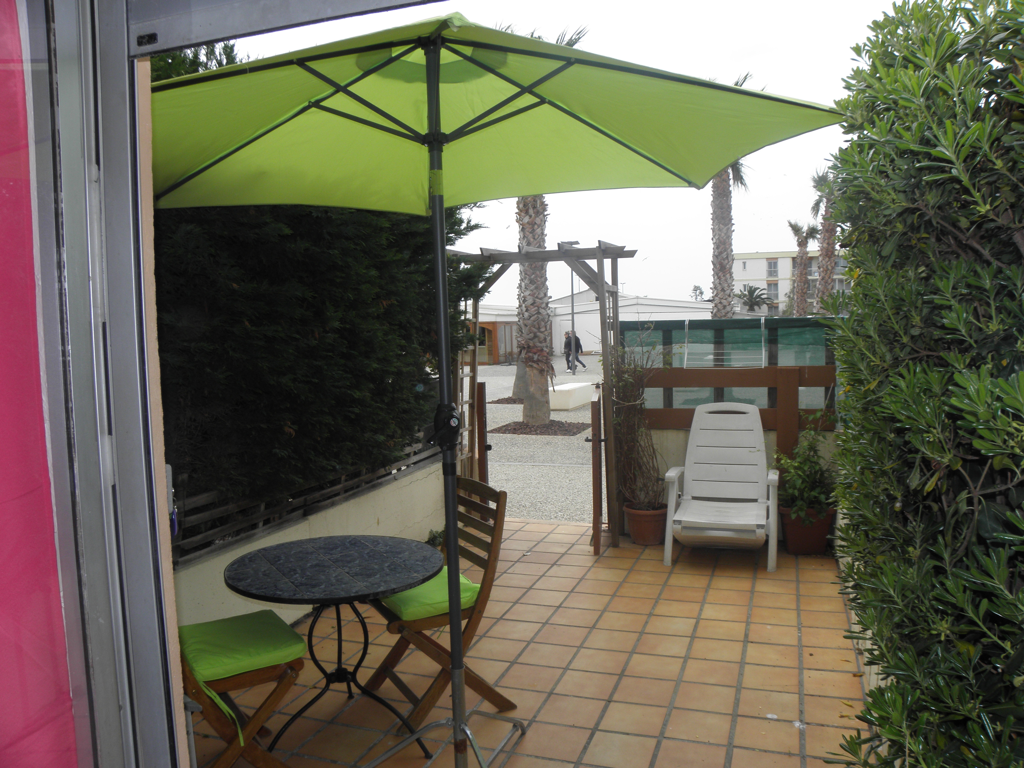 VANDEN-BUSSCHE SABINE