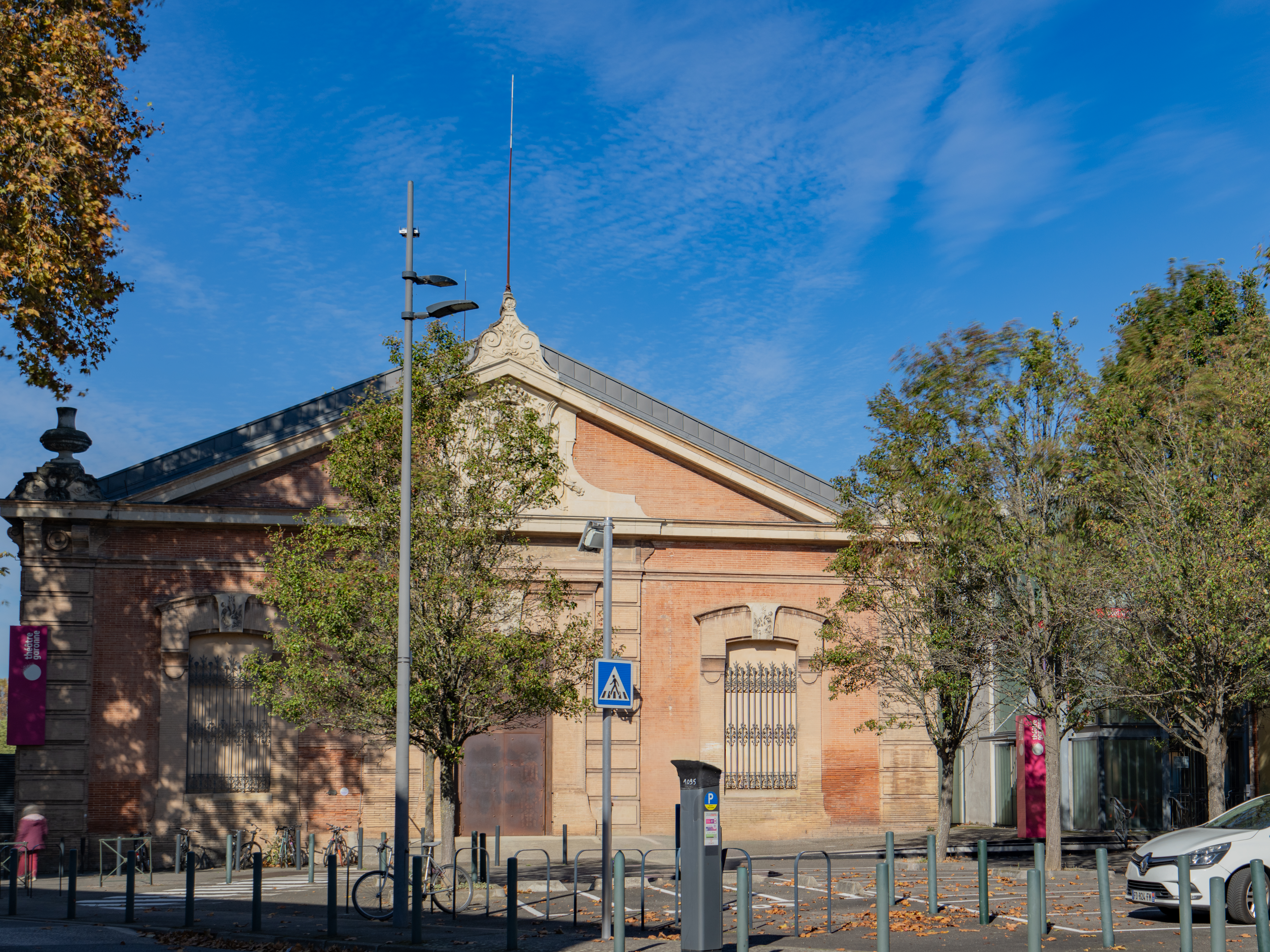 THEATRE GARONNE