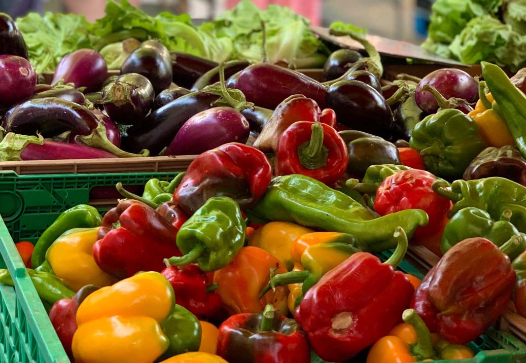 Marché alimentaire - Le Cap d'Agde - Place du Barbecue