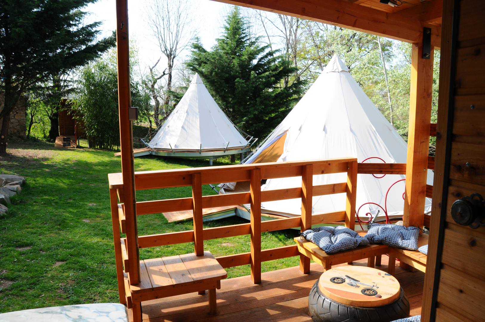 Les Tipis du Petit Buisson