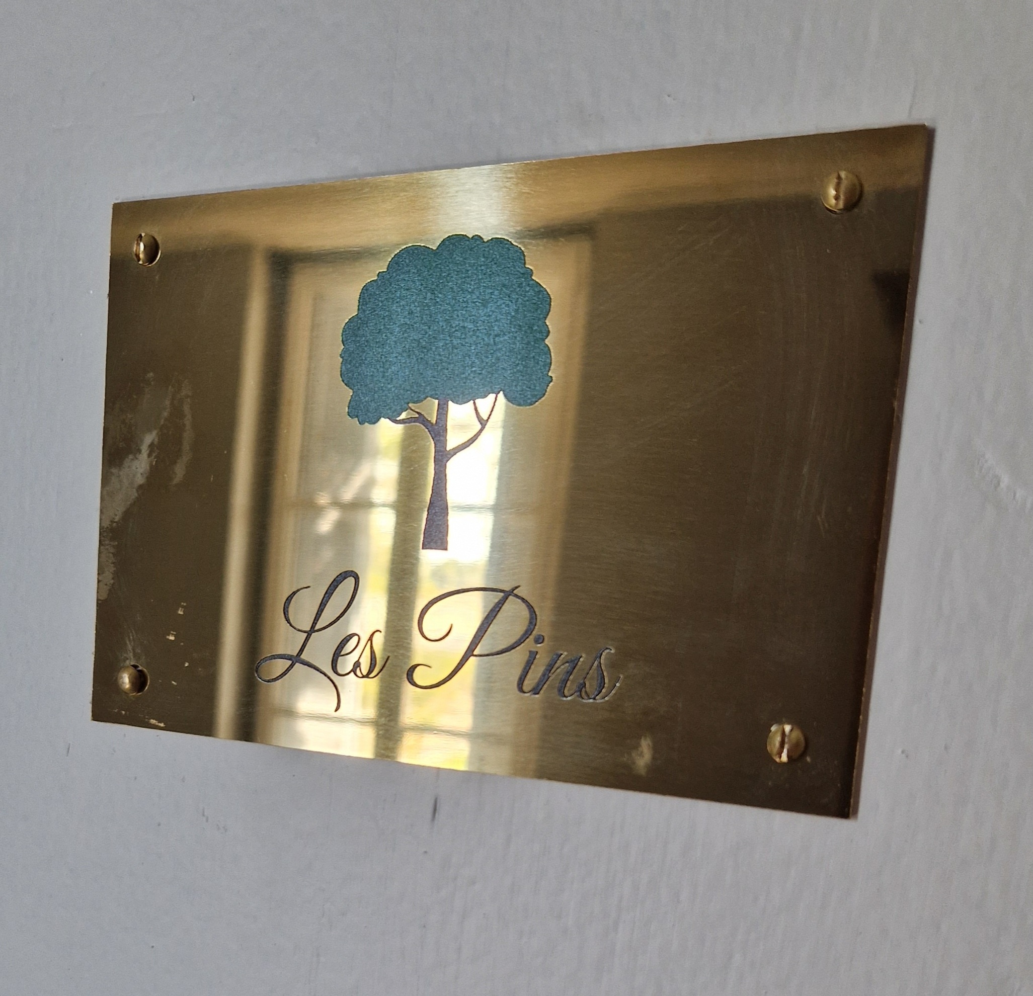 Gîtes les Pins - Château de Bayssan